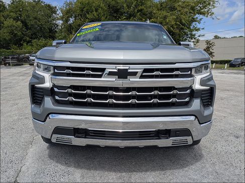 Certified 2023 Chevrolet Silverado 1500 LTZ AWD/4WD image 9
