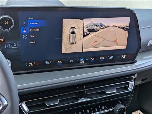 New 2026 Chevrolet Traverse LT w/ Midnight/Sport Edition FWD image 13