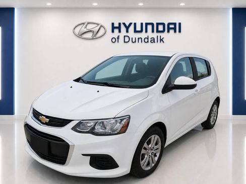Used 2020 Chevrolet Sonic LT FWD image 3