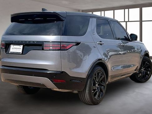 Certified 2025 Land Rover Discovery Dynamic SE AWD/4WD image 2