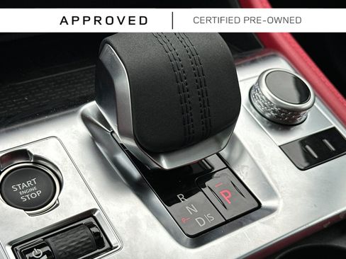 Used 2025 Jaguar F-PACE R-Dynamic S AWD/4WD image 17