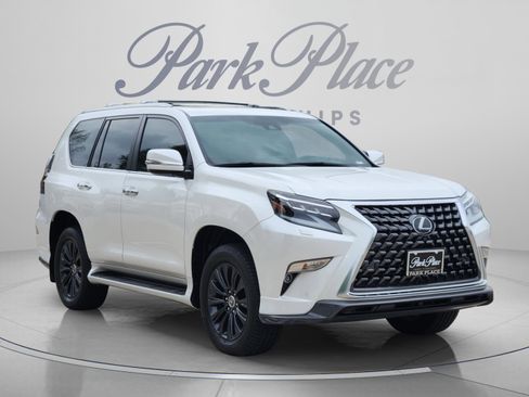 Certified 2023 Lexus GX 460 Luxury w/ Sport Design Package AWD/4WD image 4