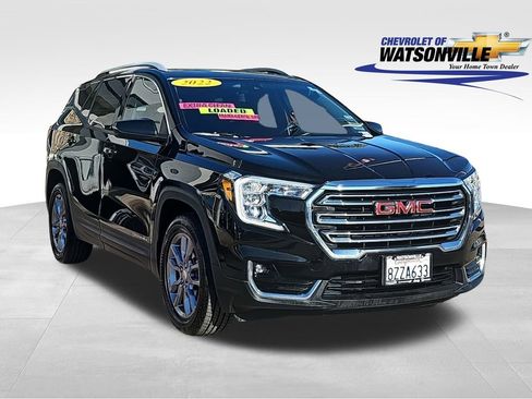 Used 2022 GMC Terrain SLT image 1