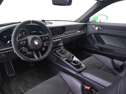 Certified 2023 Porsche 911 GT3 RS image 4