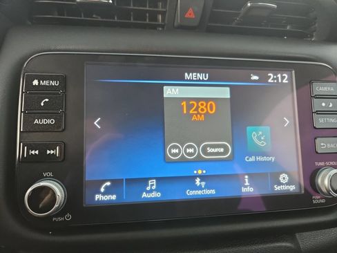 Used 2023 Nissan Kicks SR w/ SR Premium Package FWD image 22