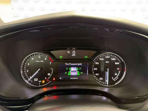 Used 2022 Cadillac XT6 Luxury image 40