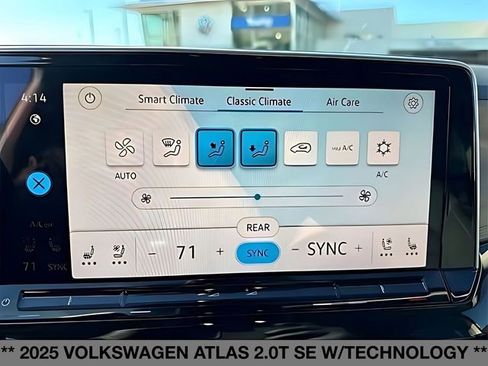 Used 2025 Volkswagen Atlas SE image 29