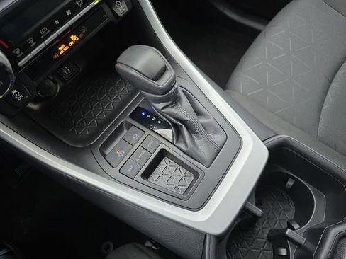 Certified 2024 Toyota RAV4 XLE image 24