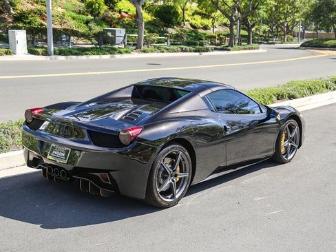 Used 2013 Ferrari 458 Spider RWD image 25