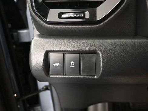 Certified 2025 Honda Pilot Touring image 20