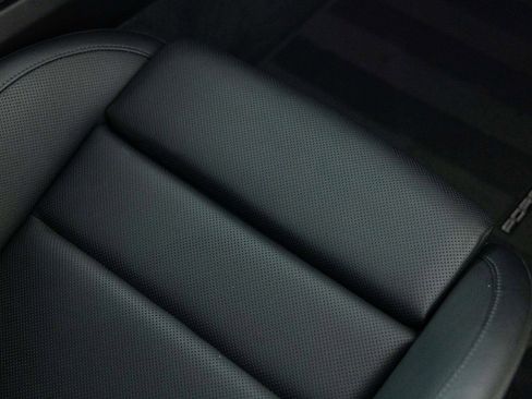 Used 2021 Porsche 911 Turbo S image 17