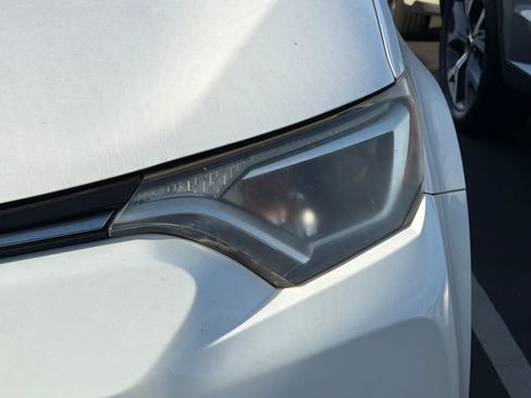 Used 2016 Toyota RAV4 XLE FWD image 11