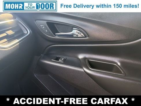 Used 2019 Chevrolet Equinox LT FWD image 25