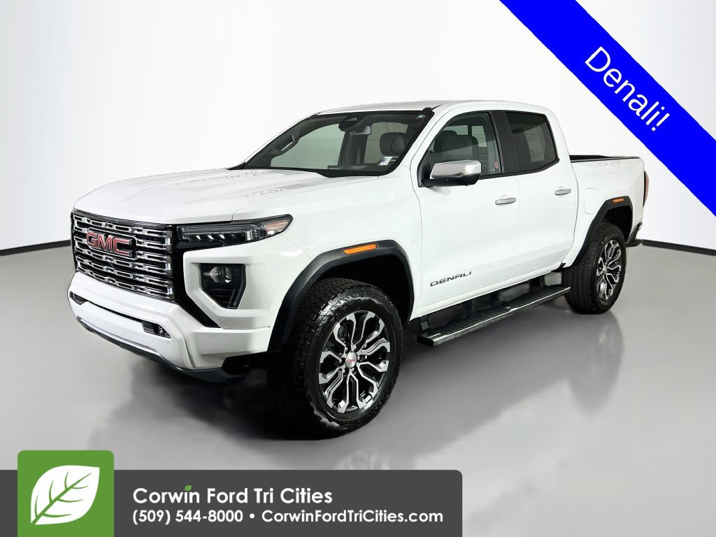 Used 2024 GMC Canyon Denali AWD/4WD image 5