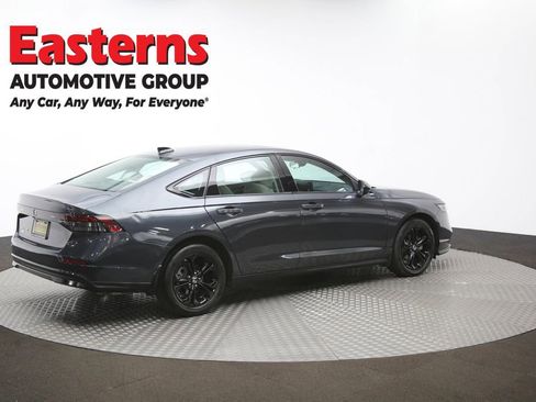 Used 2025 Honda Accord SE image 42