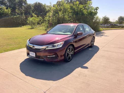 Used 2016 Honda Accord Sport image 2