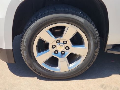 Used 2015 Chevrolet Tahoe LT image 14