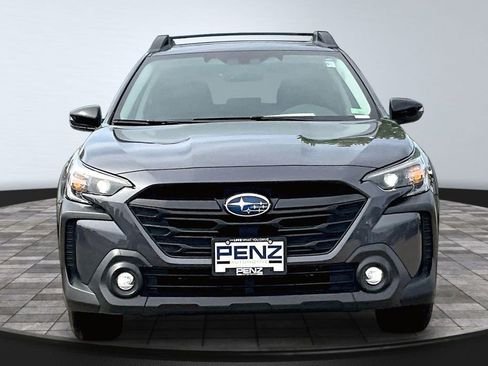 Used 2023 Subaru Outback Onyx Edition XT AWD/4WD image 2
