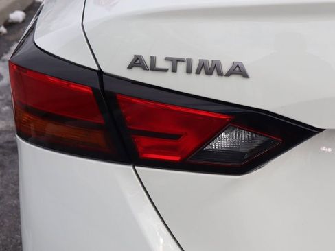 Certified 2025 Nissan Altima 2.5 S FWD image 27
