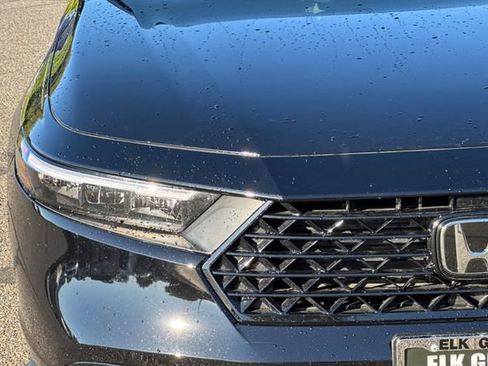 Used 2025 Honda Accord SE image 46