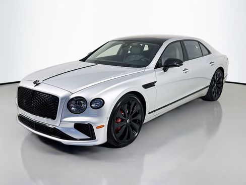 New 2026 Bentley Flying Spur Plug-In Hybrid AWD/4WD image 3
