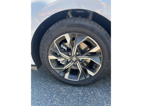 New 2024 Hyundai Sonata SEL AWD/4WD image 10