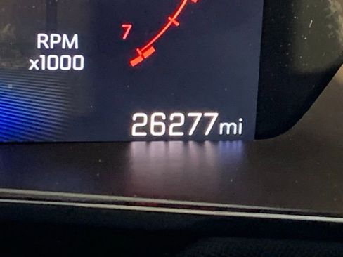 Used 2024 Chevrolet Colorado Z71 w/ Z71 Convenience Package 2 image 23