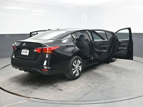 Used 2020 Nissan Altima 2.5 S FWD image 43
