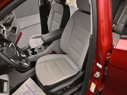 Used 2023 GMC Terrain SLT w/ LPO, Floor Liner Package FWD image 19