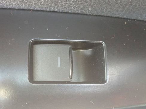 Certified 2025 Toyota Camry LE image 25