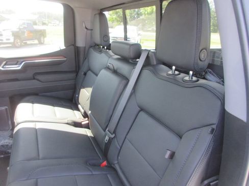 New 2026 GMC Sierra 1500 Denali AWD/4WD image 16