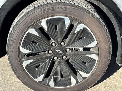 New 2025 Chevrolet Blazer EV RS image 10