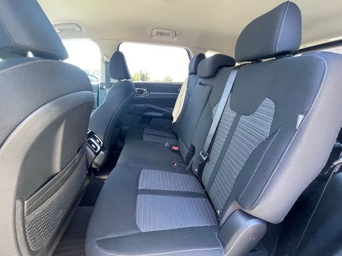 New 2026 Kia Sorento LX FWD image 24