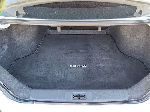 Certified 2023 Nissan Sentra SR w/ Trunk Package FWD image 26