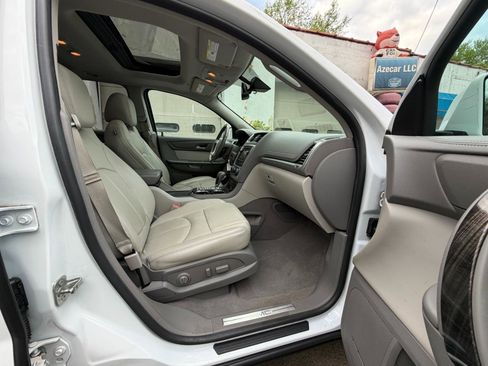 Used 2017 GMC Acadia Limited SLT image 37