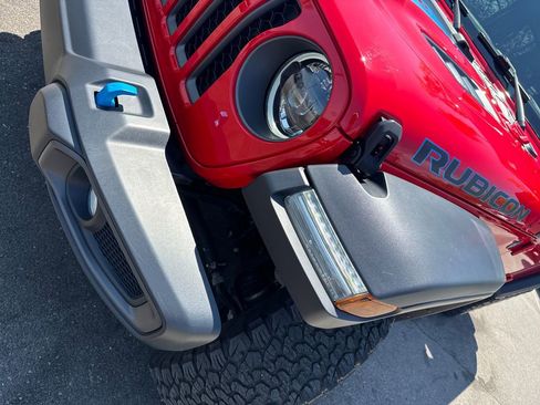 Used 2023 Jeep Wrangler Unlimited Rubicon 4xe AWD/4WD image 39