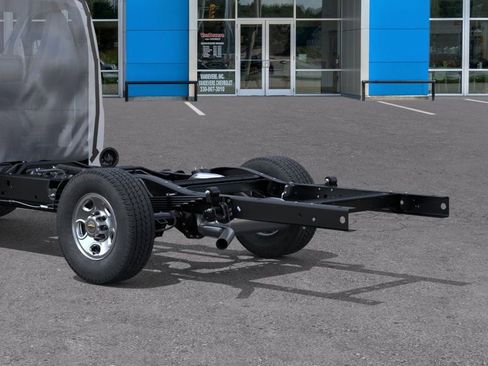 New 2026 Chevrolet Express 3500 w/ Power Convenience Package RWD image 13