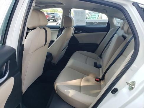 Used 2020 Honda Civic EX image 10