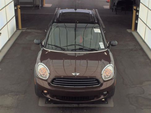 Used 2014 MINI Cooper Countryman image 2
