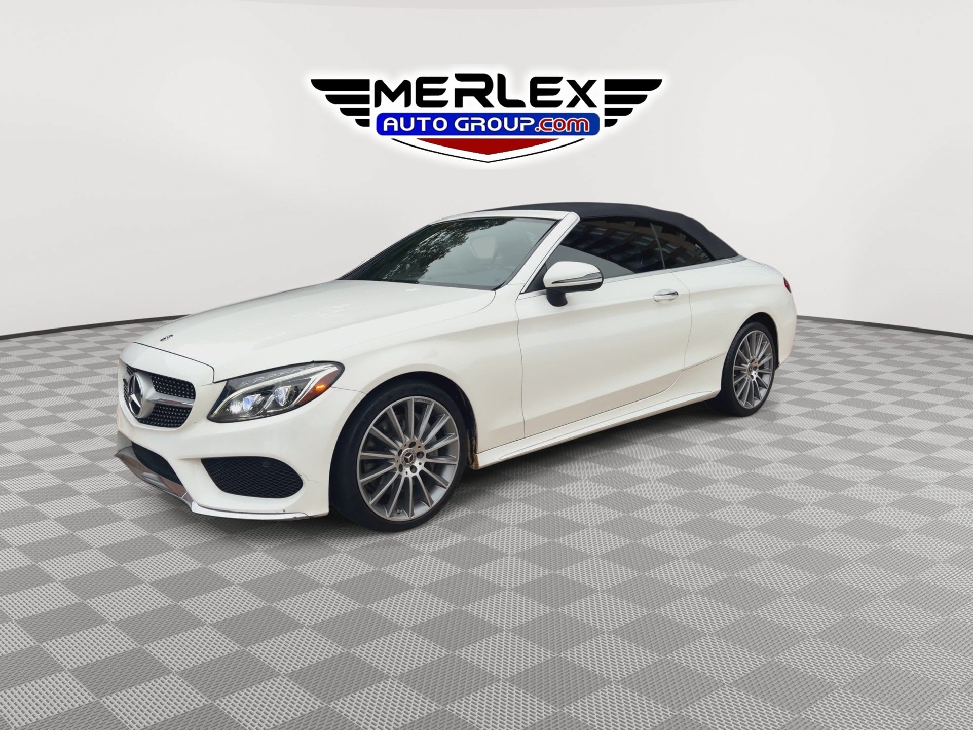 Used 2018 Mercedes-Benz C 300 4MATIC Cabriolet image 4