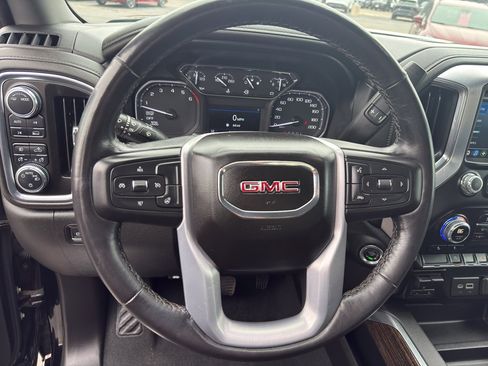 Used 2021 GMC Sierra 1500 Elevation w/ LPO, Elevation Black Package image 19