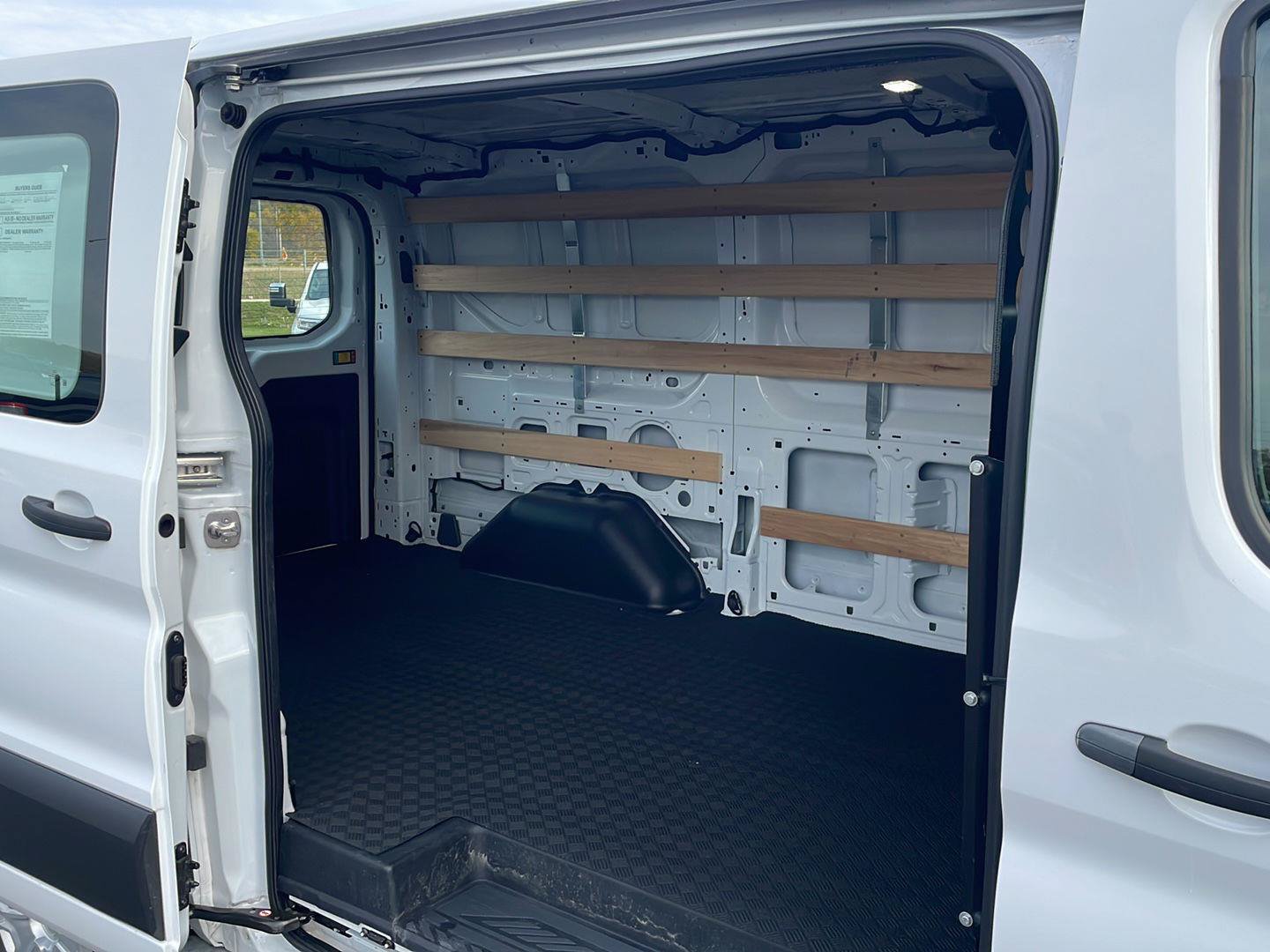Used 2025 Ford Transit 250 Low Roof w/ Exterior Upgrade Package RWD image 22