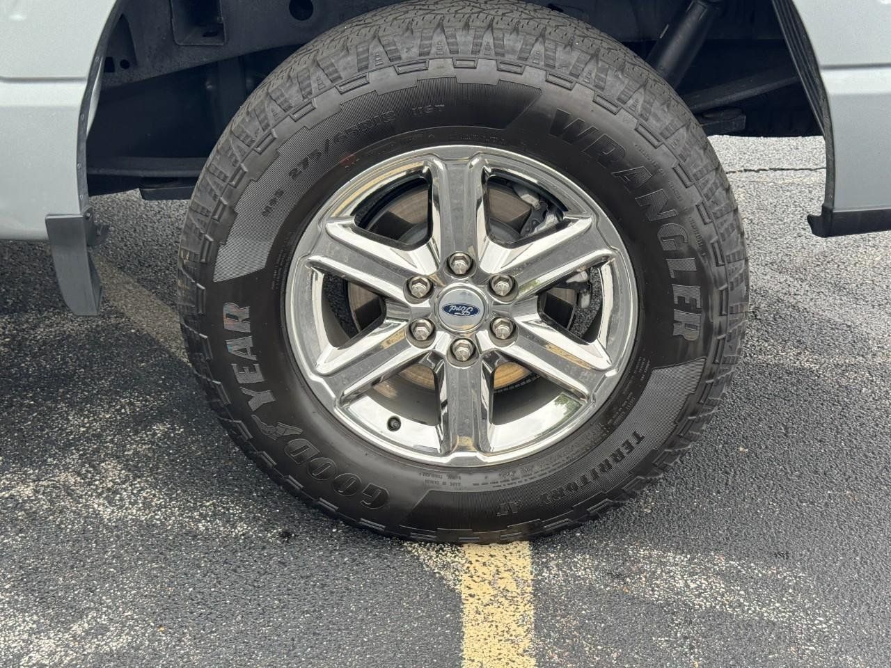 Used 2025 Ford F150 XLT w/ Equipment Group 301A Standard AWD/4WD image 8
