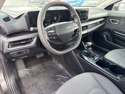 Used 2025 Kia K4 LXS image 21