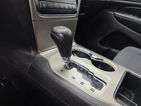 Used 2012 Jeep Grand Cherokee Laredo w/ Laredo E Group image 27