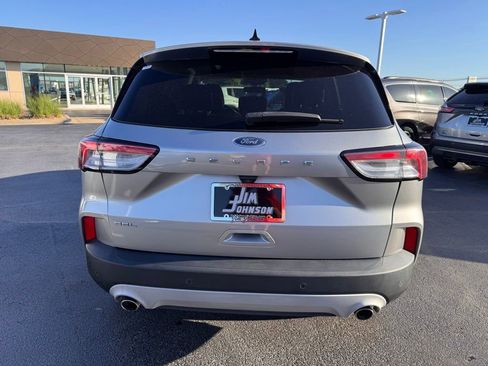 Used 2022 Ford Escape SEL FWD image 4