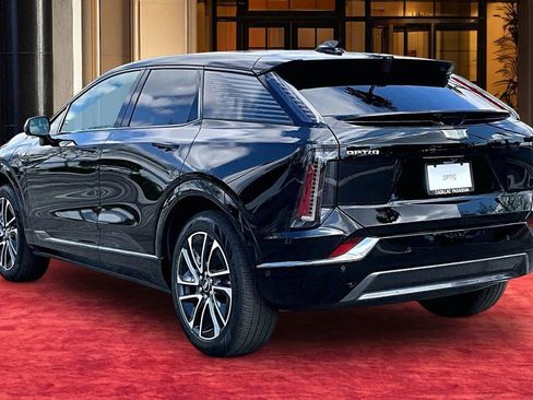 New 2026 Cadillac Optiq Sport 1 RWD image 4