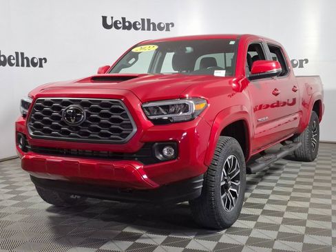 Used 2022 Toyota Tacoma TRD Sport image 3