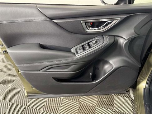 Used 2023 Subaru Forester Premium image 17