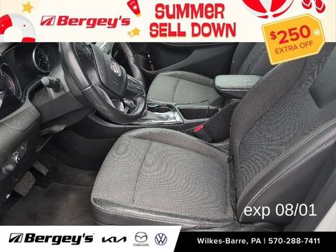 Used 2020 Buick Encore GX Preferred w/ Cold Weather Comfort Package AWD/4WD image 1